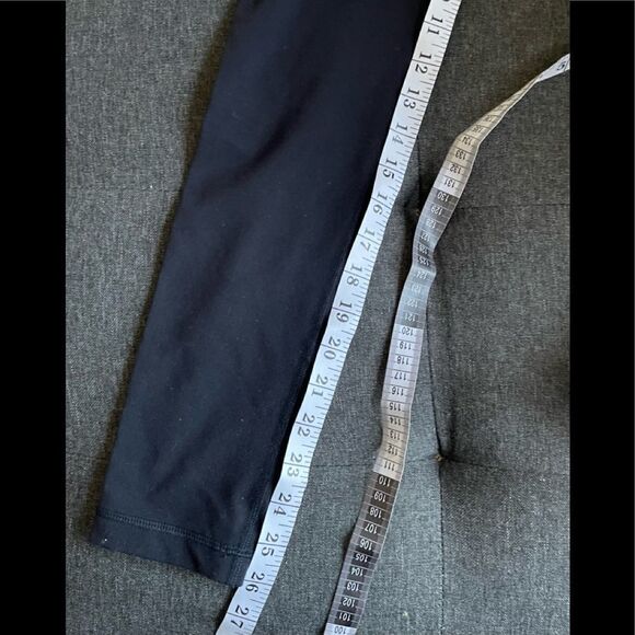 aritzia black high rise leggings size small - Picture 6 of 6